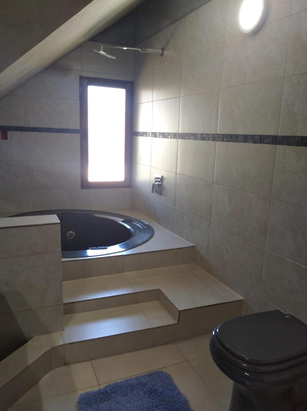 La Casona Del Lago Balneario Ipora Luaran gambar